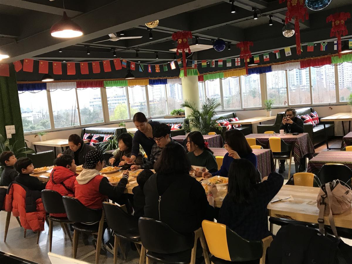 Xishu Garden Inn Чънду Екстериор снимка